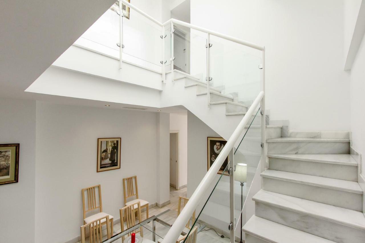 Veoapartment Pedro Miguel Sevilla Exteriör bild