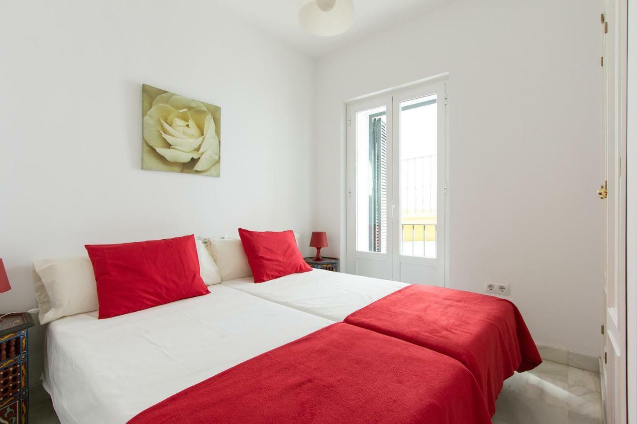 Veoapartment Pedro Miguel Sevilla Exteriör bild