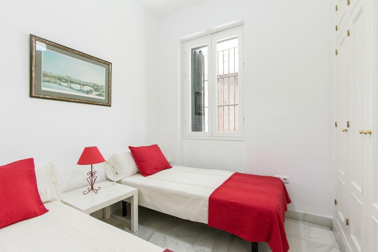 Veoapartment Pedro Miguel Sevilla Exteriör bild